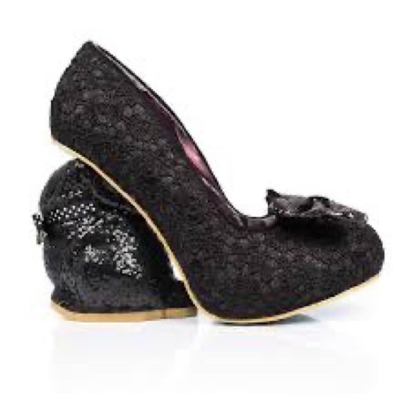ISO!!! Irregular Choice Bunnykins size 41. - Picture 3 of 4
